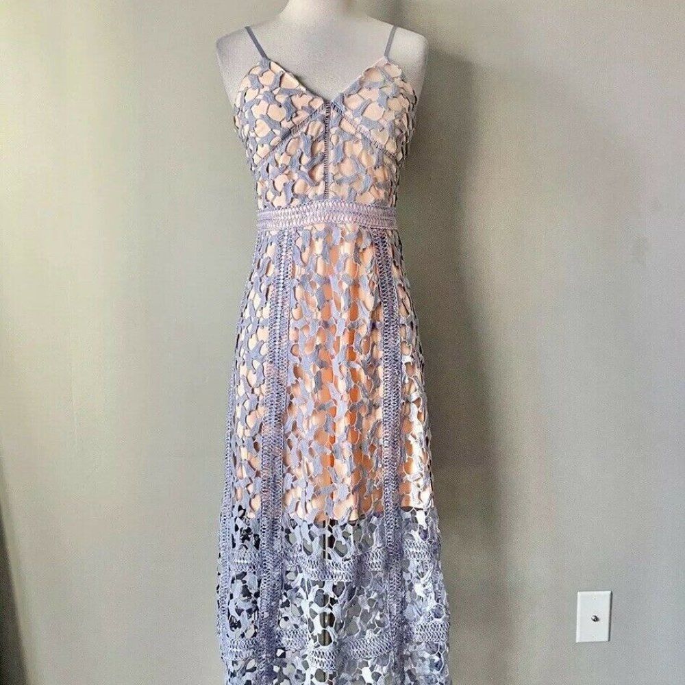 EUC. Elliatt "Tingle" Periwinkle lace dress with nude underlay - XS